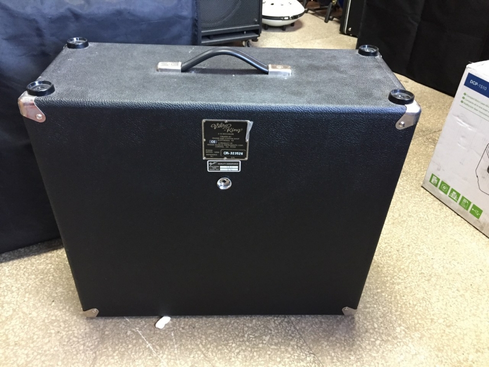 FENDER 2X12 VIBROKING Kitarapaja