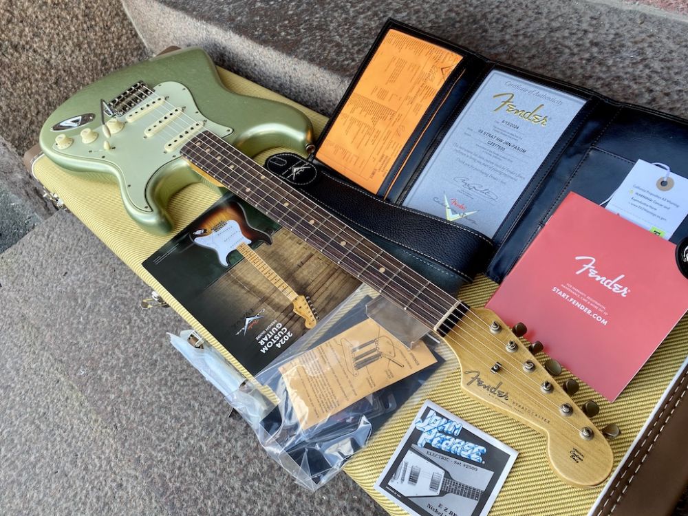 FENDER CUSTOM SHOP 1959 STRATOCASTER®, JOURNEYMAN RELIC