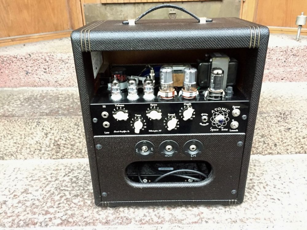 SWART ATOMIC SPACE TONE COMBO 2011 - Kitarapaja