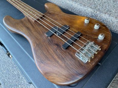 SCHECTER/KITARAPAJA PJ BASS, early 80´s