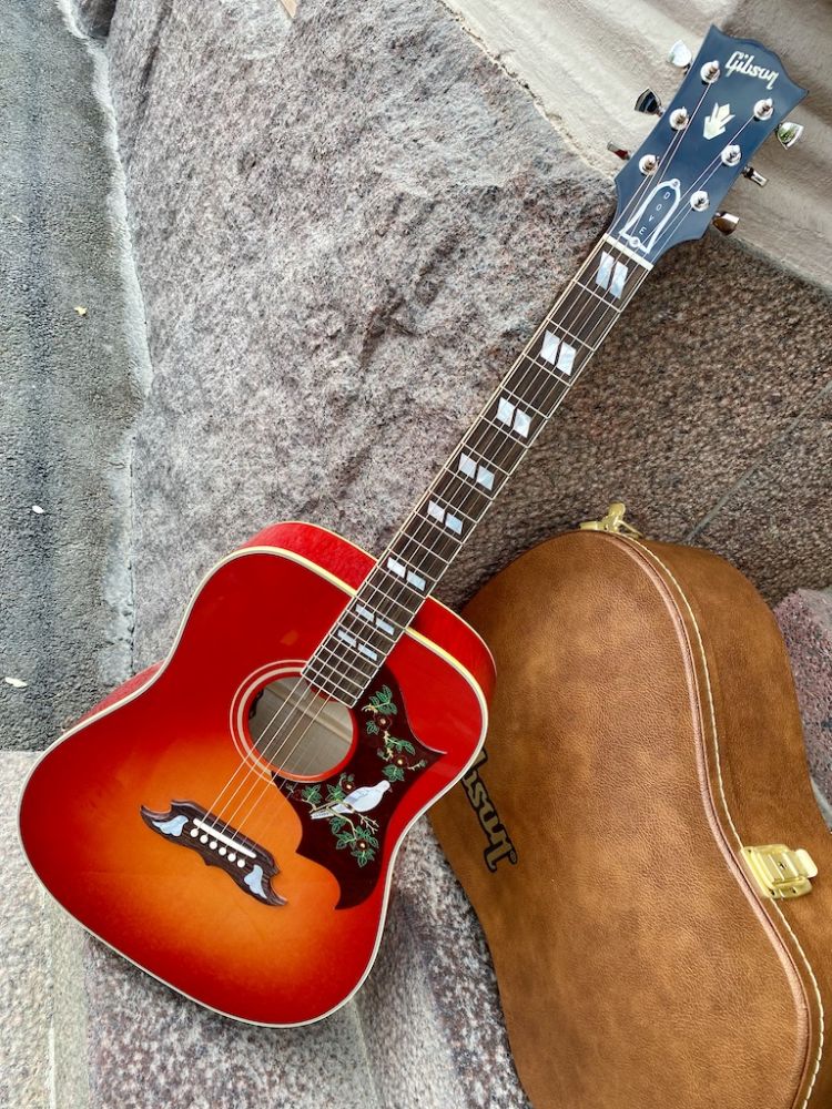 Used gibson dove deals