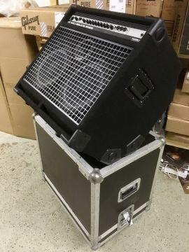 GALLIEN-KRUEGER 700RB/210 COMBO W/FLIGHT CASE