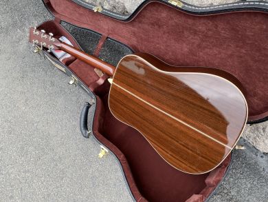MARTIN HD-28V 2009