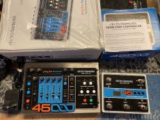 ELECTRO-HARMONIX 45000 MULTI-TRACK LOOPING RECODER & FOOT CONTROLLER