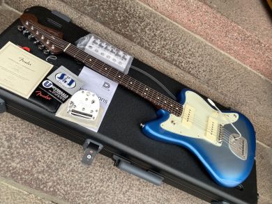FENDER LIMITED EDITION AMERICAN PROFESSIONAL JAZZMASTER 2020