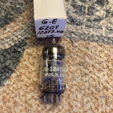 NOS GENERAL ELECTRIC 12AT7 TUBE