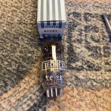 NOS TEONEX ECC83 12AX7 TUBE