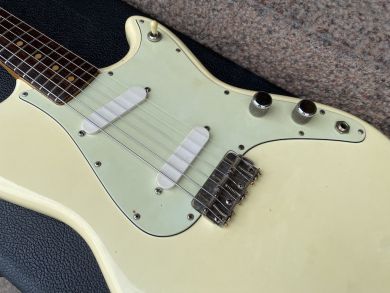 FENDER DUO-SONIC 1963