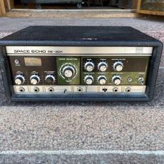 ROLAND SPACE ECHO RE-201 1976