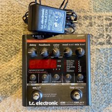 TC ELECTRONIC NOVA DELAY