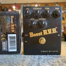 TECH 21 BOOST R.V.B.