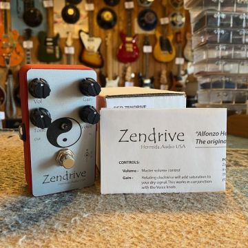 HERMIDA AUDIO LOVEPEDAL ZENDRIVE RED