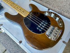 MUSIC MAN STINGRAY 1977
