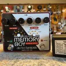 ELECTRO-HARMONIX DELUXE MEMORY BOY