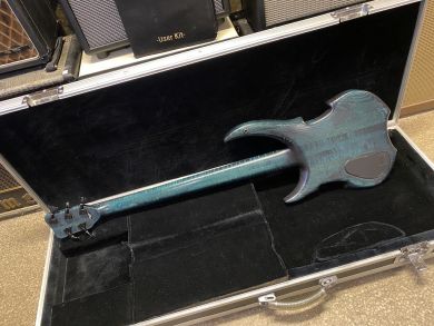 WARWICK VAMPYRE LTD 5-STRING 2006