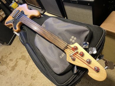 SANDBERG CALIFORNIA 5-STG FRETLESS