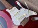 FENDER AMERICAN VINTAGE II 1965 STRATOCASTER, Candy Apple RedFENDER AMERICAN VINTAGE II 1961 STRATOCASTER, Fiesta Red kopio 119665