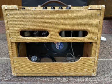 FENDER VIBROLUX 1958 
