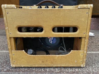 FENDER VIBROLUX 1958