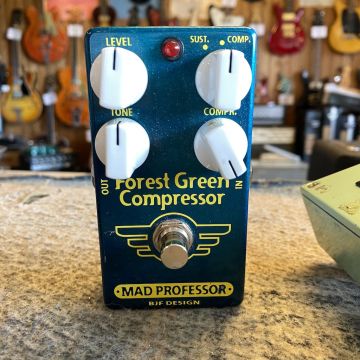 MAD PROFESSOR FOREST GREEN COMPRESSOR