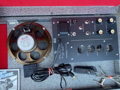 SILVERTONE MODEL 1457 AMP-IN-A-CASE SET 1966