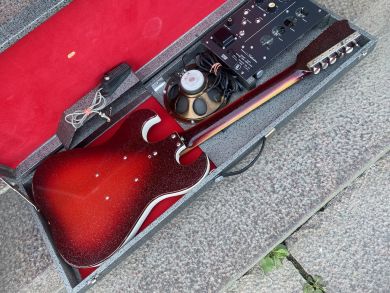 SILVERTONE MODEL 1457 AMP-IN-A-CASE SET 1966