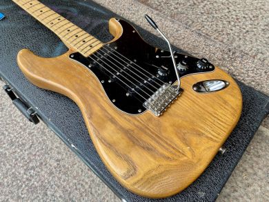 FENDER 25th ANNIVERSARY STRATOCASTER 1979