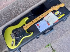 FENDER AMERICAN ULTRA II STRATOCASTER HSS 2024