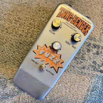 SOLA SOUND/COLORSOUND TONE BENDER FUZZ REISSUE
