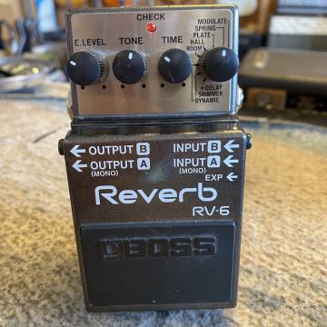 BOSS RV-6 REVERB 2015