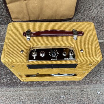 FENDER ´57 CUSTOM CHAMP 2023