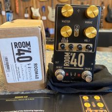 TSAKALIS AUDIOWORKS ROOM 40 MARSHALL MOJO IN A BOX