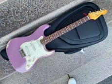 LILJESTRÖM GUITARS RUBY PINK