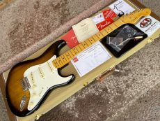 FENDER STORIES COLLECTION ERIC JOHNSON 1954 "VIRGINIA" STRATOCASTER®