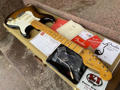 FENDER STORIES COLLECTION ERIC JOHNSON 1954 "VIRGINIA" STRATOCASTER®