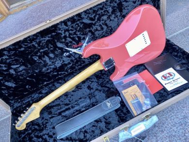 FENDER CUSTOM SHOP VINTAGE CUSTOM 1959 STRATOCASTER® NOS, Fiesta Red