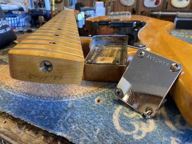 SQUIER JV PRECISION BASS 1983