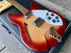 RICKENBACKER 330 1990