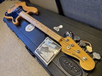 SQUIER JV PRECISION BASS 1983