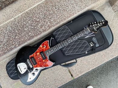 NOVO SERUS J, Bull Black