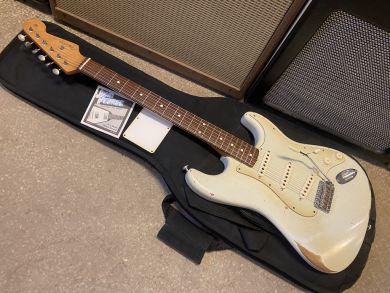 FENDER ROAD WORN 60´S STRATOCASTER 2010