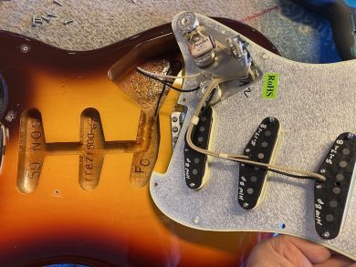 FENDER CUSTOM SHOP VINTAGE CUSTOM 1959 STRATOCASTER 2018