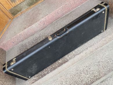 FENDER JAZZ BASS CASE 1967-1972