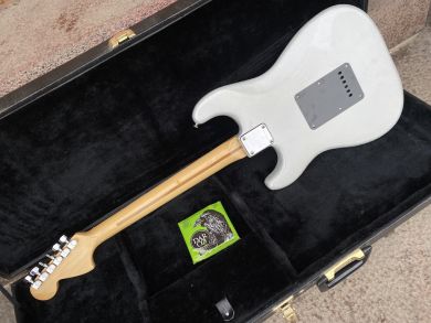FENDER 25th ANNIVERSARY STRATOCASTER 1979