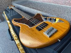 NOVO IVORUS BASS, Amber
