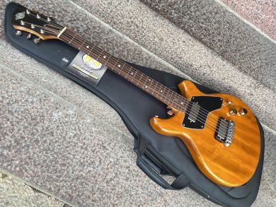 KITARAVERSTAS LASSI NURMI MAHOGANY SPECIAL