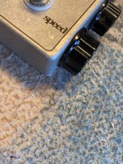 MOODY TREMOLO