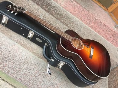 COLLINGS C10-35 SB