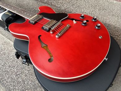 GIBSON ES-335 SATIN, Cherry Satin