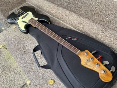 FENDER JAZZ BASS 1964